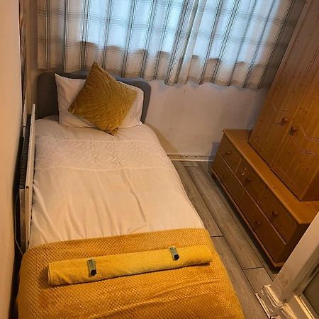 Indulge Hockley Hotel - With Free Front Parking - 10 Min Drive To Birmingham City Centre Bull Ring, Grand Central, Tesco Superstore, Primark & Commonwealth Games Exterior foto