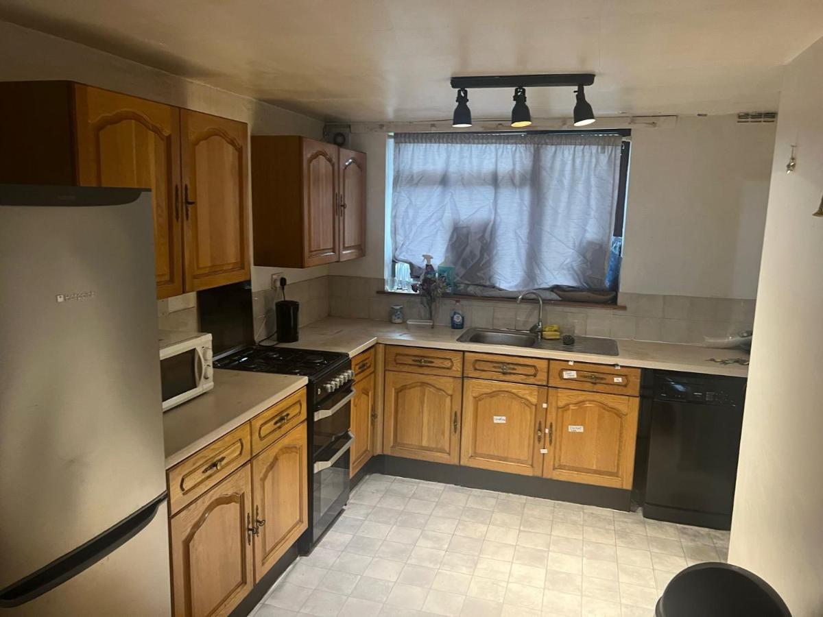 Indulge Hockley Hotel - With Free Front Parking - 10 Min Drive To Birmingham City Centre Bull Ring, Grand Central, Tesco Superstore, Primark & Commonwealth Games Exterior foto